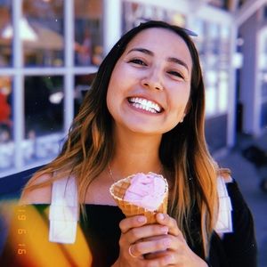 Meet your Posher, Ali